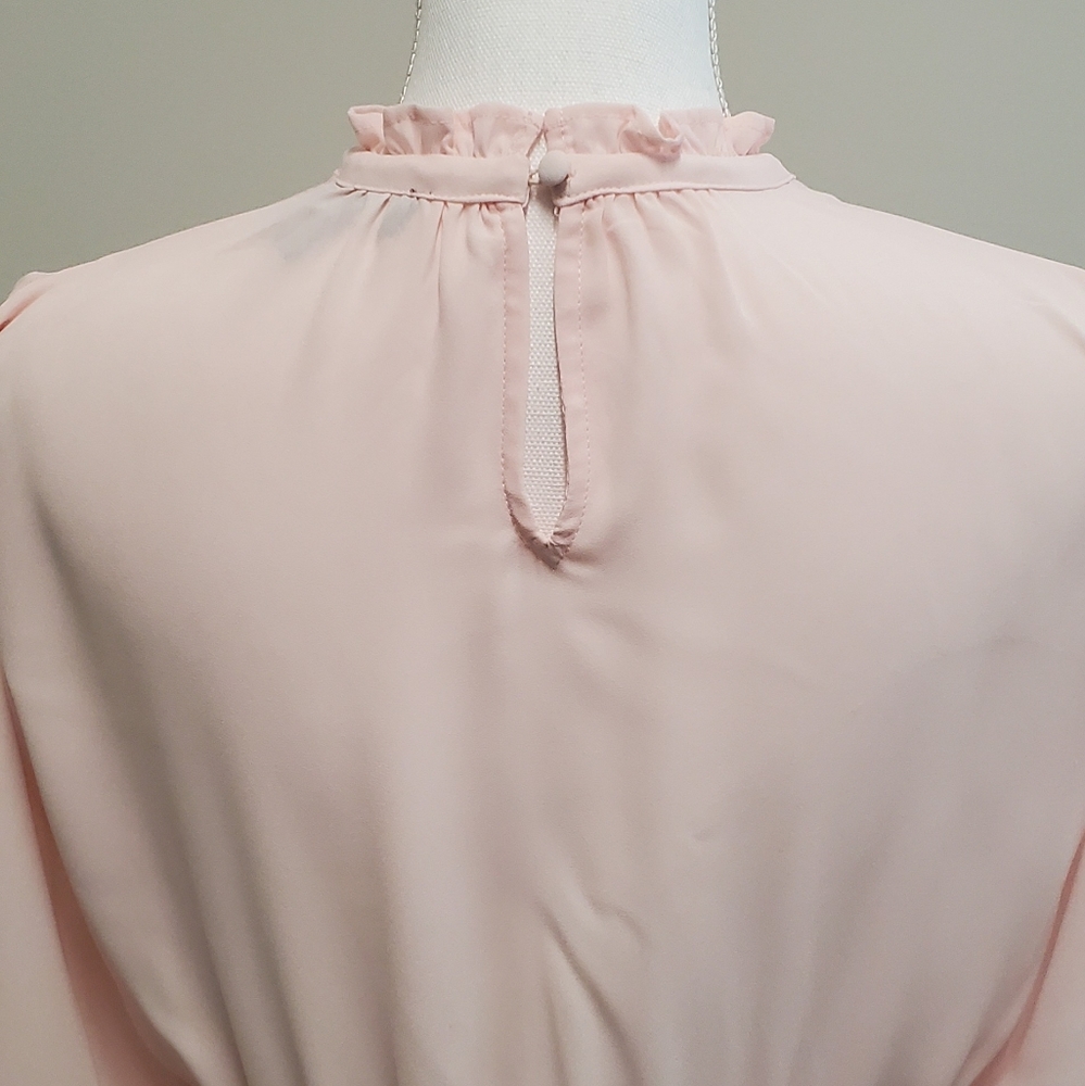 [The Limited] Ruffle Neck Blouse - Picture 11 of 11